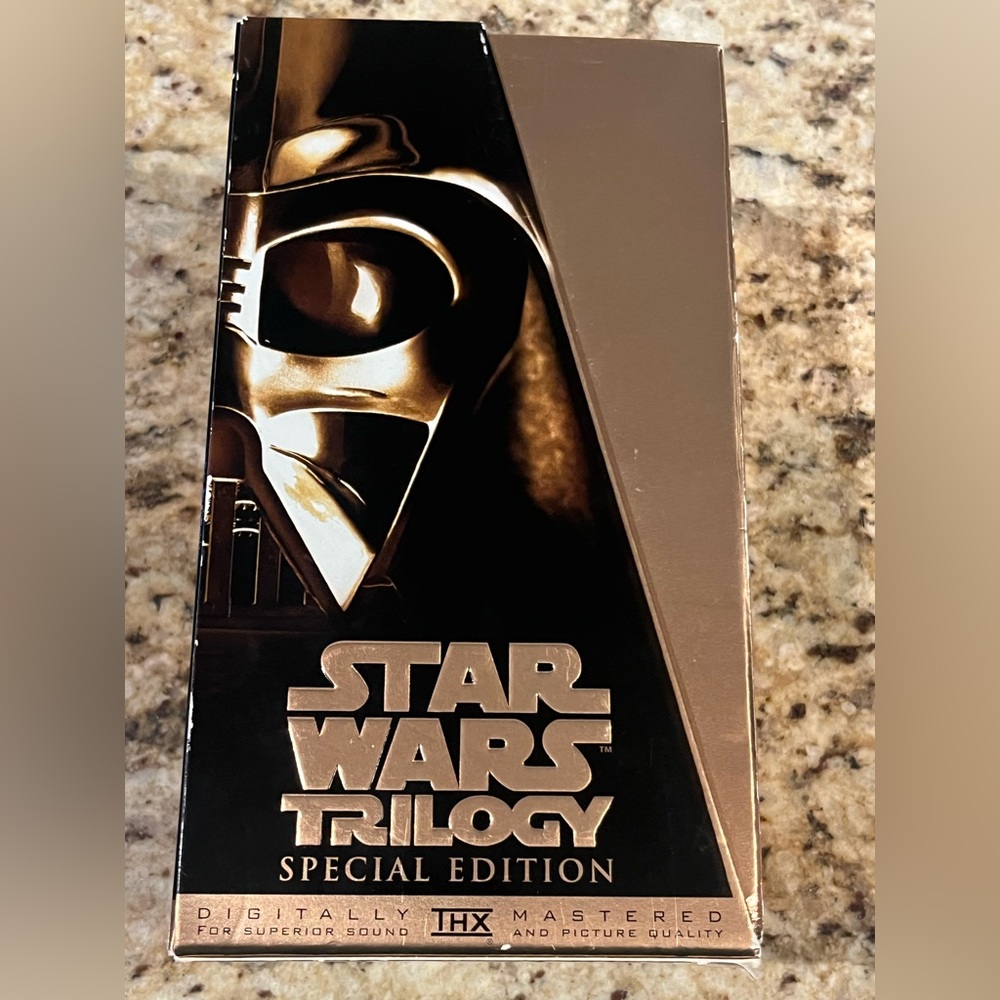 Star Wars Trilogy Special Edition - Black and Gold